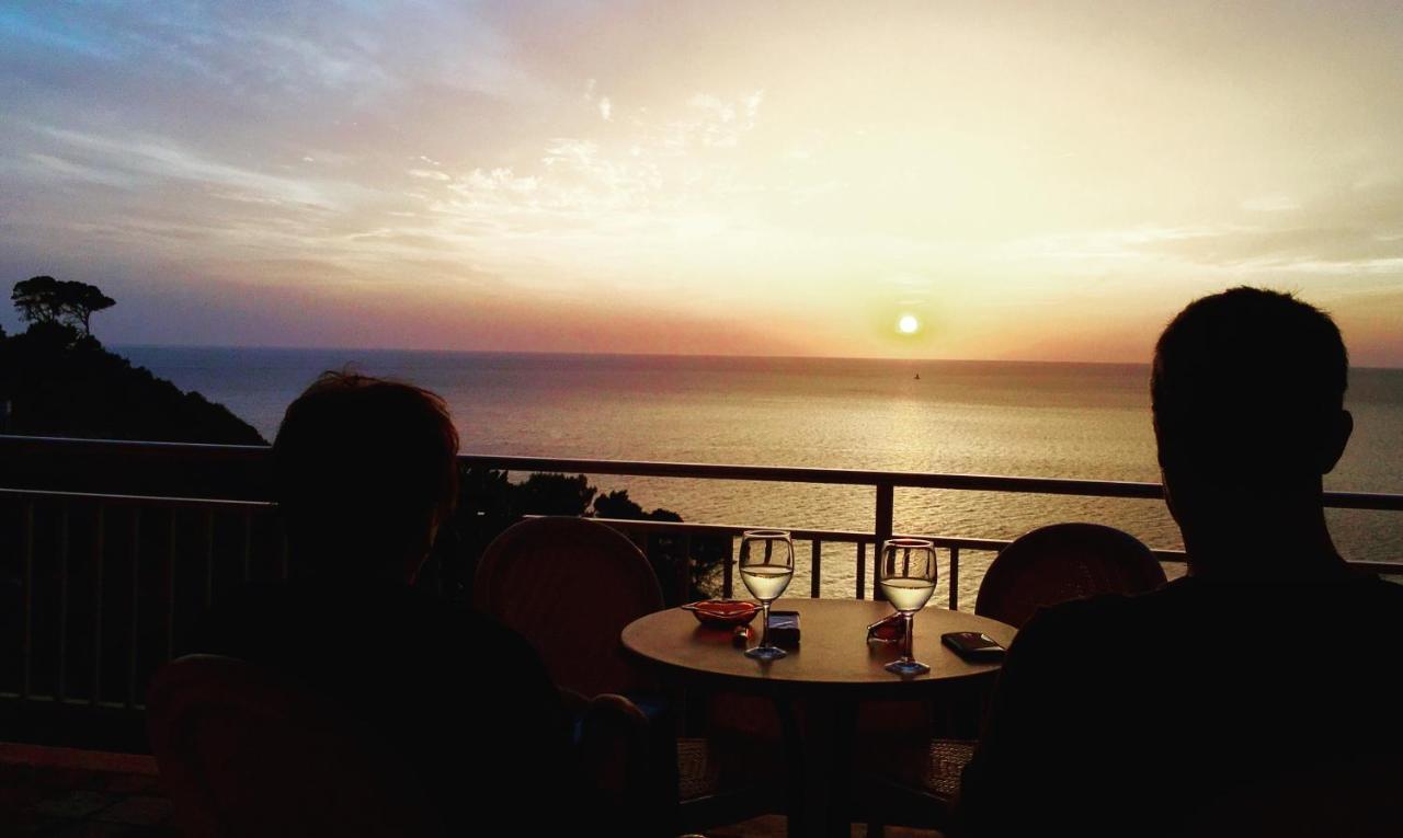 Hotel Sa Coma บานยัลบูฟาร์ ภายนอก รูปภาพ